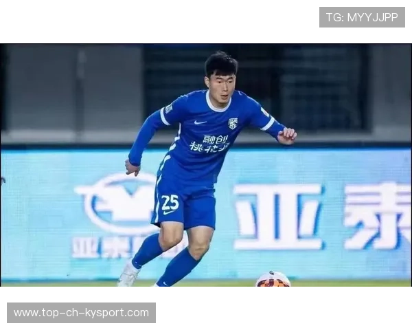 意外！孙祥亲自来武汉三镇说服邓涵文和朴志株下个月转会来上港？邓卓翔首次回应确认