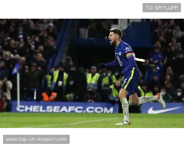 切尔西角球战术再现妙用，若日尼奥后点一蹭入网